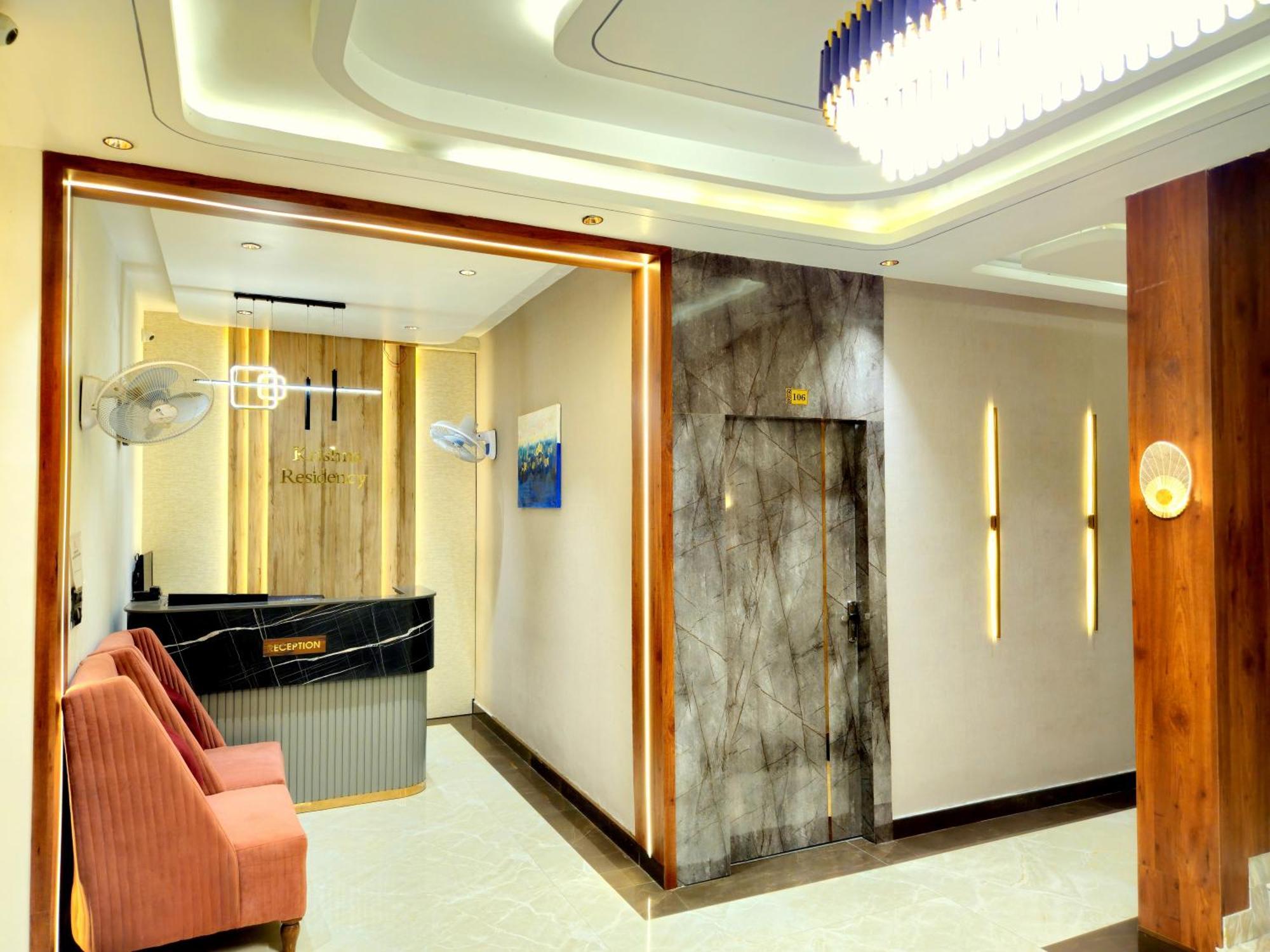 Krishna Residency - A Boutique Hotel Барели Экстерьер фото